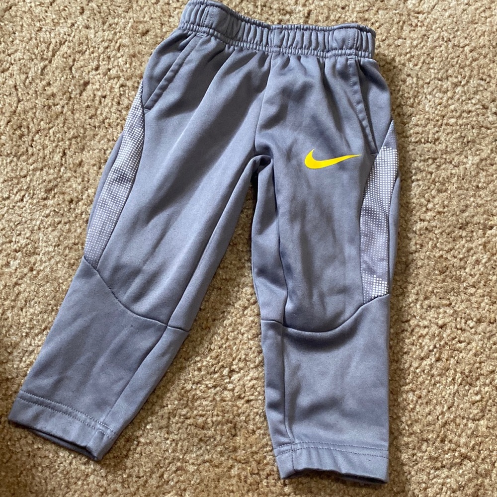 2T Nike Sweats: fleece lined